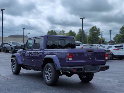 New 2026 Jeep Gladiator Sport
