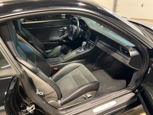 Used 2014 Porsche 911 GT3 image 36