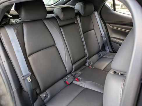 Used 2023 MAZDA MAZDA3 s image 27