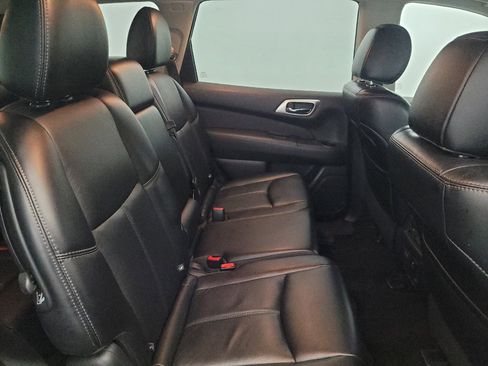 Used 2017 Nissan Pathfinder SL w/ SL Premium Package AWD/4WD image 19
