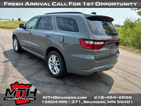 Used 2024 Dodge Durango GT AWD/4WD image 6