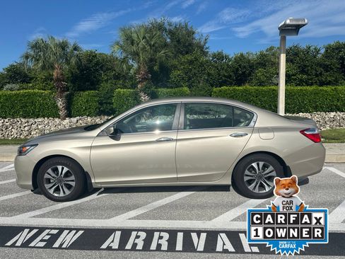 Used 2013 Honda Accord LX image 11