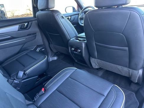 Used 2025 Buick Enclave Sport Touring image 42