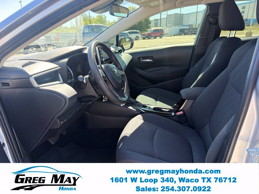 Used 2021 Toyota Corolla LE FWD image 12