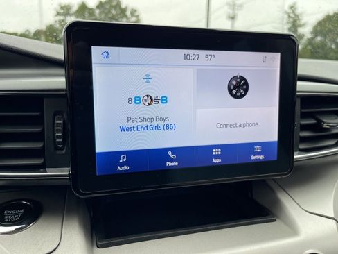 Certified 2024 Ford Explorer XLT w/ Equipment Group 202A image 10