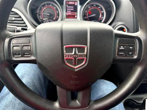 Used 2013 Dodge Journey SE image 34