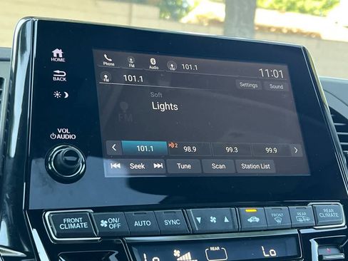 Used 2021 Honda Odyssey EX-L image 23