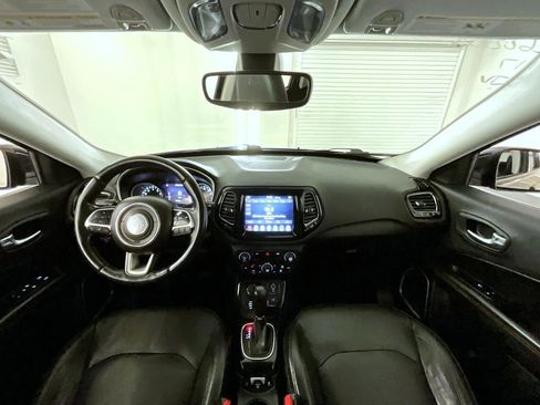 Used 2017 Jeep Compass Limited image 13