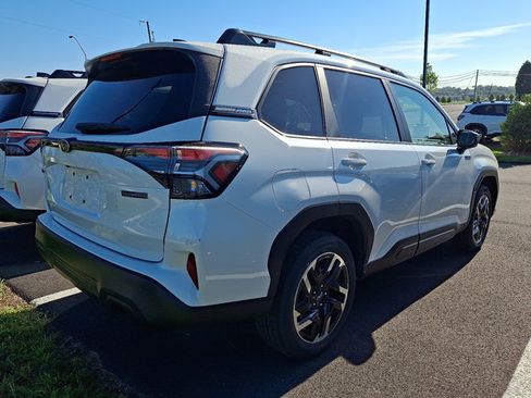 New 2026 Subaru Forester Premium AWD/4WD image 4