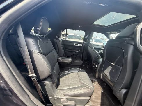Used 2020 Ford Explorer ST w/ Premium Technology Package AWD/4WD image 21
