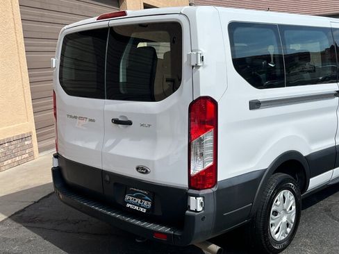 Used 2022 Ford Transit 350 XLT RWD image 15