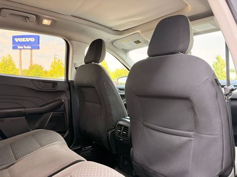 Used 2022 Ford Escape SE w/ Convenience Package FWD image 20
