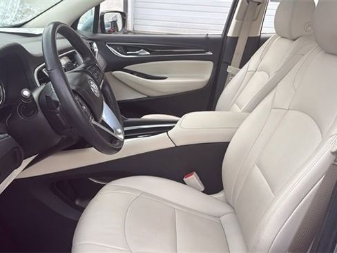 Used 2023 Buick Enclave Essence w/ Experience Buick Package image 27
