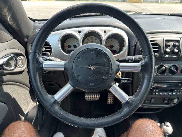 Used 2005 Chrysler PT Cruiser GT FWD image 14