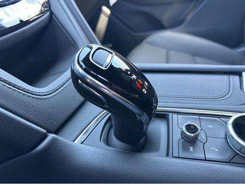 New 2026 Cadillac XT5 Premium Luxury image 19