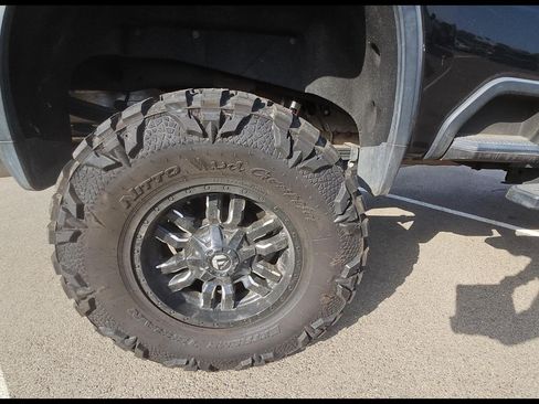 Used 2022 Chevrolet Silverado 2500 High Country w/ Safety Package II AWD/4WD image 24
