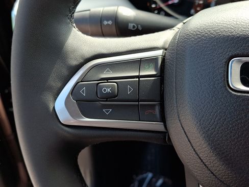 Certified 2023 Jeep Compass Limited AWD/4WD image 18