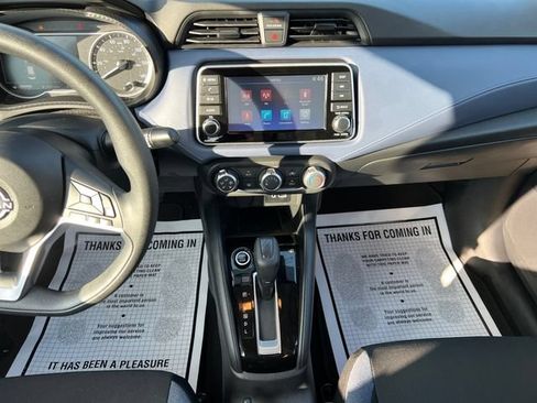Used 2024 Nissan Versa SV FWD image 11
