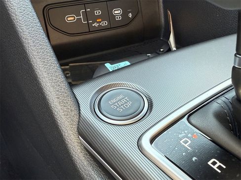 New 2026 Kia Sportage EX image 31