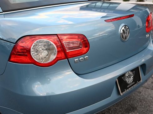 Used 2007 Volkswagen Eos 2.0T FWD image 34