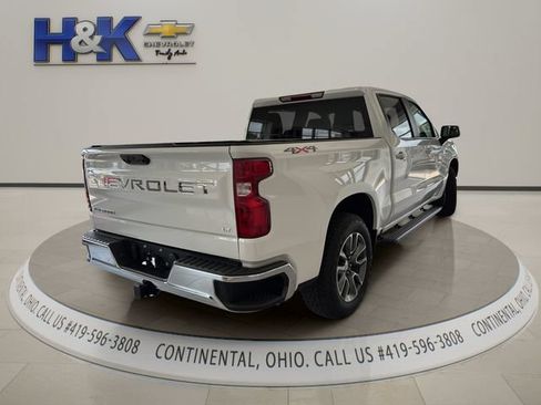 Used 2025 Chevrolet Silverado 1500 LT AWD/4WD image 6