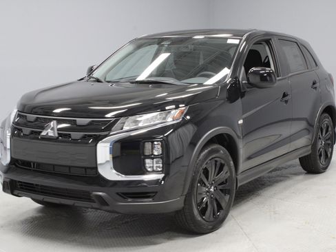 New 2025 Mitsubishi Outlander Sport LE image 4