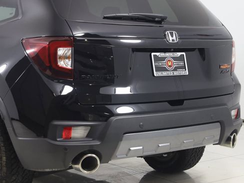 Used 2024 Honda Passport TrailSport image 22