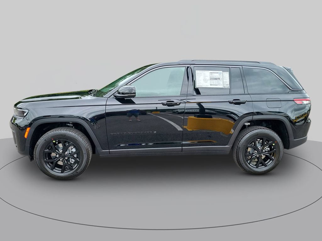 New 2026 Jeep Grand Cherokee Altitude RWD image 6