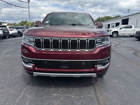 Used 2022 Jeep Wagoneer Series II w/ Premium Group I AWD/4WD image 19
