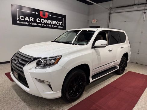 Used 2019 Lexus GX 460 Premium AWD/4WD image 2