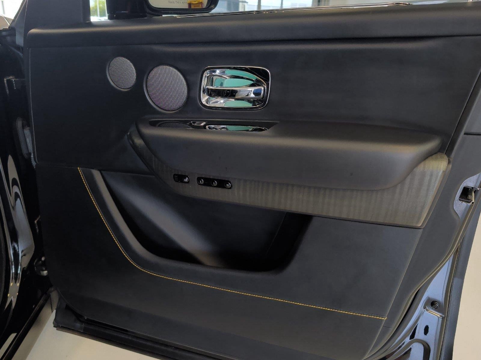 Used 2021 Rolls-Royce Cullinan AWD/4WD image 39