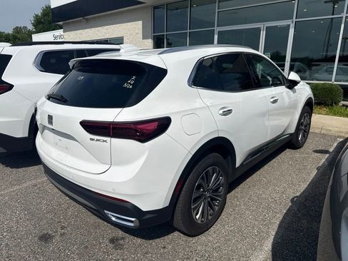 Used 2025 Buick Envision Preferred AWD/4WD image 7