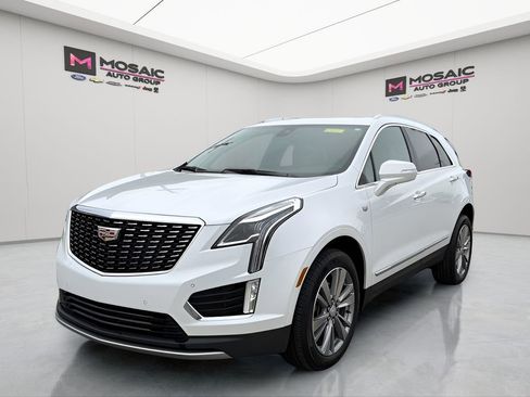 Used 2024 Cadillac XT5 Premium Luxury image 4