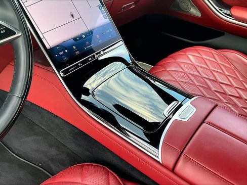 Used 2022 Mercedes-Benz S 580 4MATIC Sedan image 17