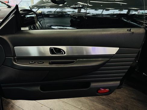 Used 2002 Ford Thunderbird RWD image 23
