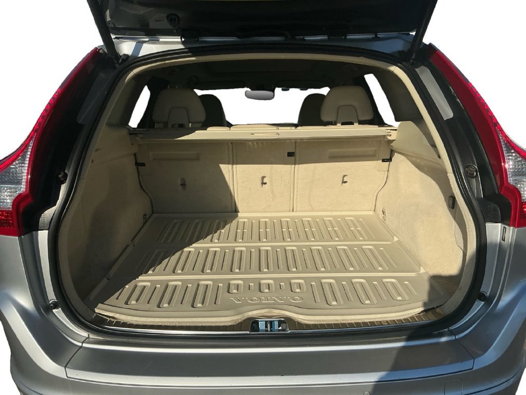 Used 2016 Volvo XC60 T5 Premier FWD image 24