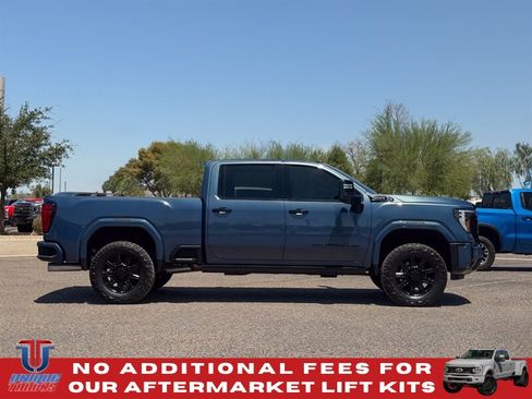 Used 2026 GMC Sierra 2500 Denali Ultimate w/ Max Trailering Package AWD/4WD image 5