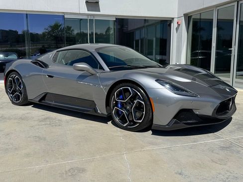 New 2023 Maserati MC20 Coupe RWD image 1