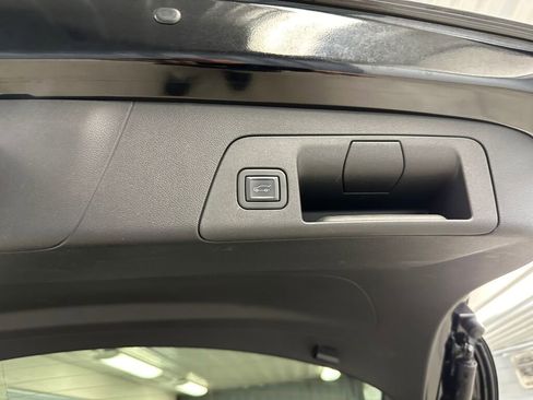 Used 2021 Buick Envision Preferred FWD image 23