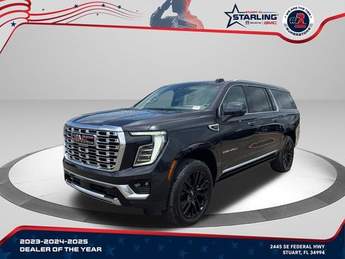 New 2026 GMC Yukon XL Denali w/ Denali Reserve Package AWD/4WD image 1