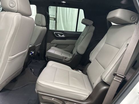Used 2021 GMC Yukon SLT w/ SLT Luxury Plus Package image 20
