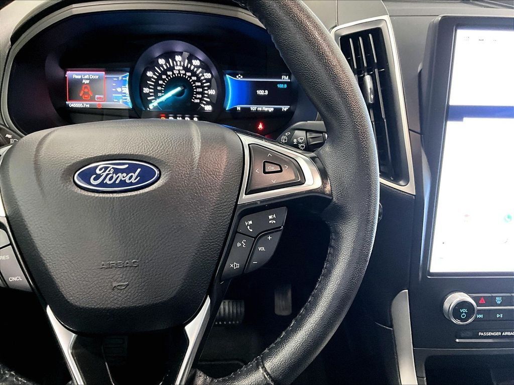 Used 2024 Ford Edge SEL AWD/4WD image 24