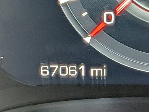 Used 2018 Cadillac Escalade Luxury image 31