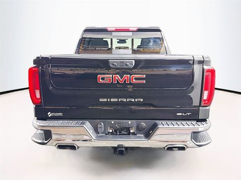Used 2023 GMC Sierra 1500 SLT w/ SLT Premium Package AWD/4WD image 10