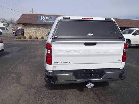 Used 2021 Chevrolet Silverado 1500 LT w/ Remote Start Package image 6