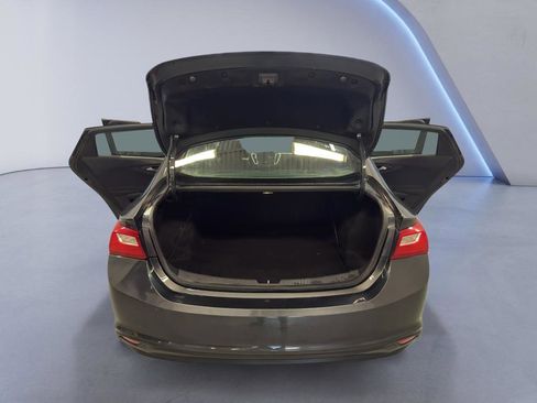 Used 2016 Chevrolet Malibu LT image 12