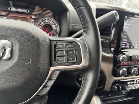 Used 2019 RAM 2500 Laramie image 30
