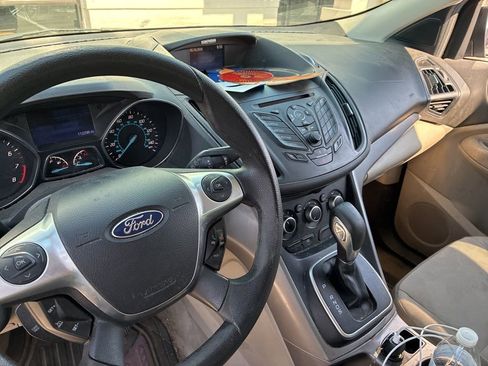 Used 2013 Ford Escape SE FWD image 10