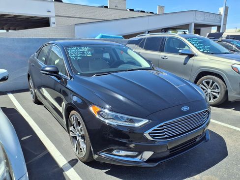 Used 2017 Ford Fusion Titanium FWD image 2