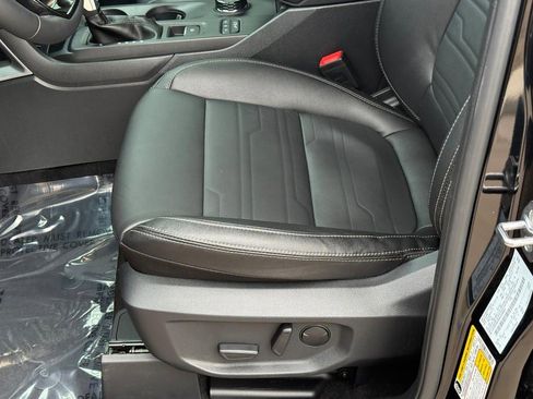 Used 2025 Ford Ranger Lariat w/ FX4 Off-Road Package image 15